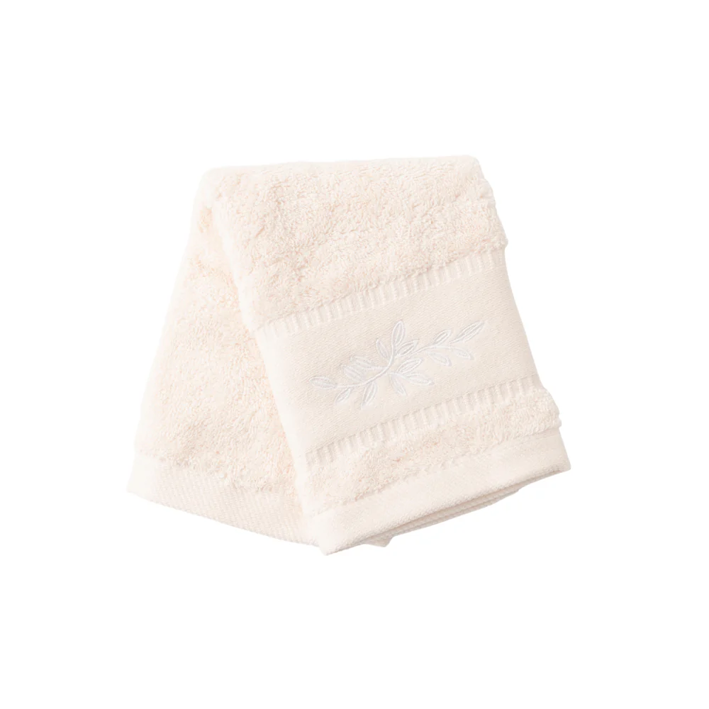 K&Co. Serenity Series Face Washer - PALE PINK - Image 3